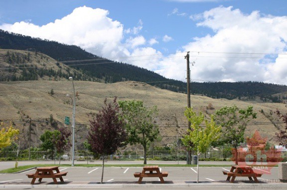 picnic tables downtown
