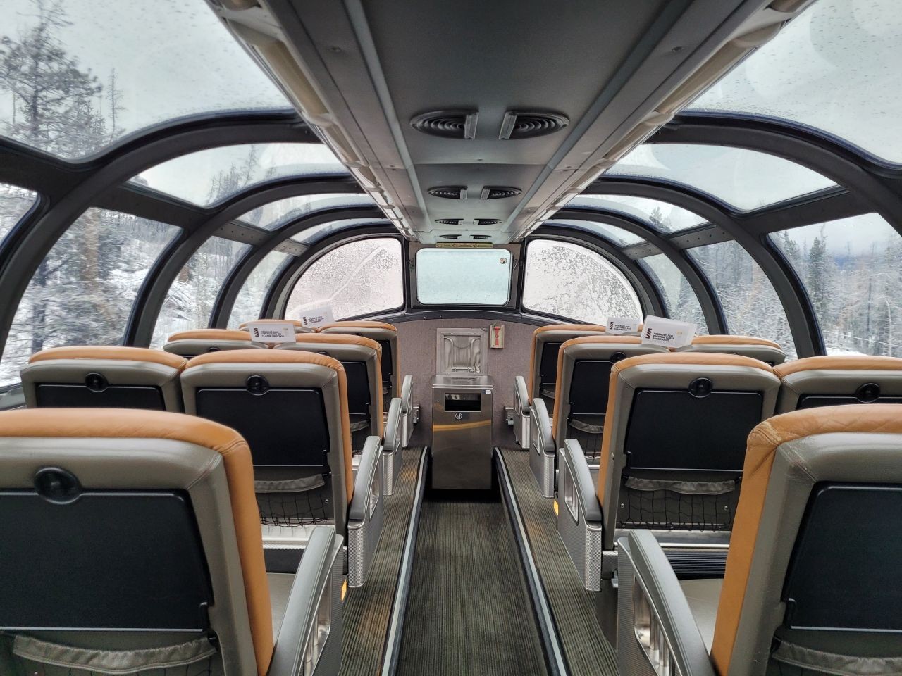 Economy, Sleeper Class, and Prestige Class passengers all have access to a Skyline Car with a glass observation dome while crossing Canada on Via Rail's The Canadian.