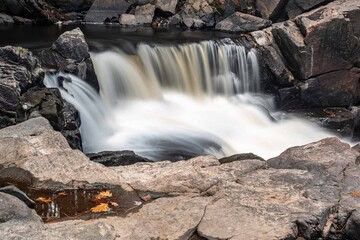 the-gut-waterfall-the-gut-conservation-area