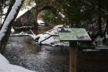 canadian-norther-ralroad-over-wilmot-creek