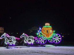 Cinderella's Horse and Carriage Christmas Lights 