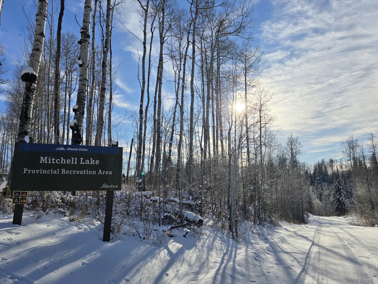 Mitchell Lake Provincial Recreation Area Alberta  - Easily found just south of Rocky Mountain House, is the gorgeous Mitchell Lake Provincial Recreation Area. 