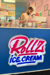 The making of a rollz rolled ice cream