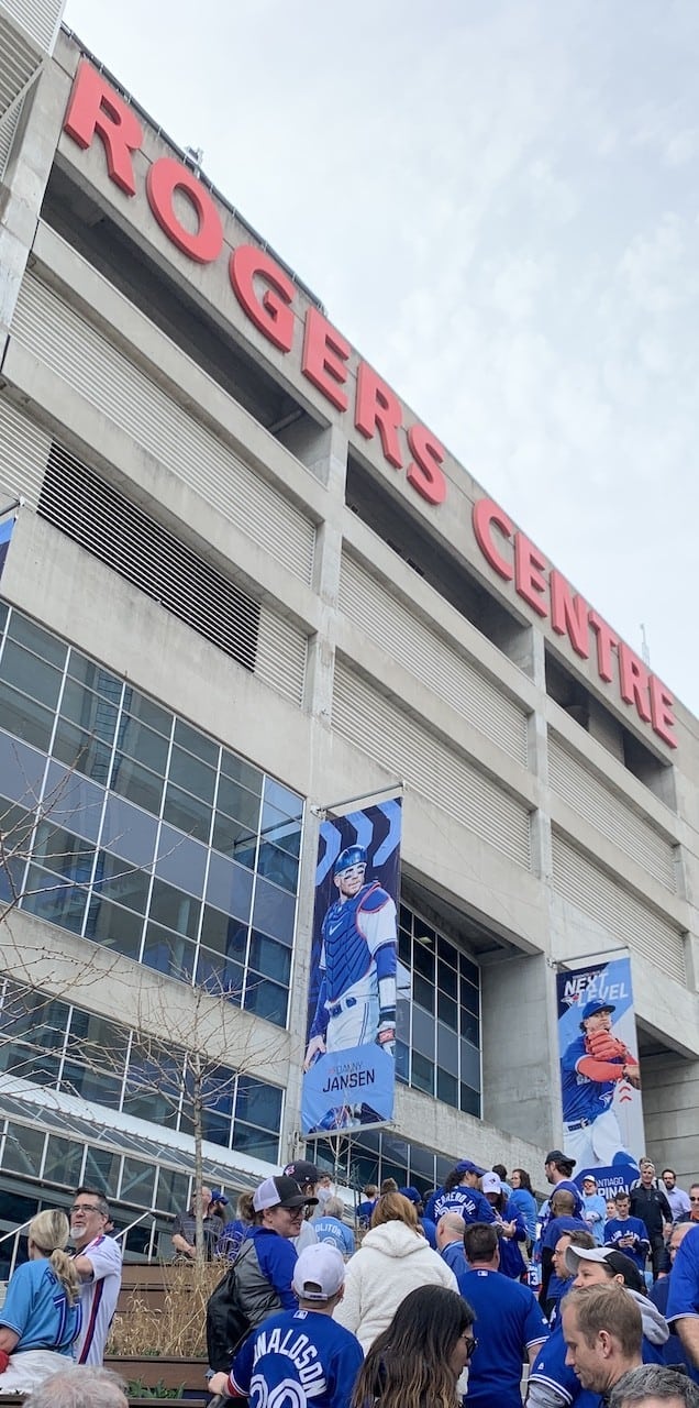 Rogers Centre  Toronto, ON M5V 1J1